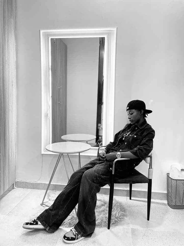 Artist testimonial by Derry Black